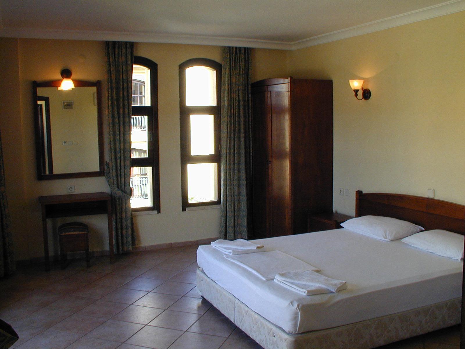 Apart Otel Club Turquoise 3*