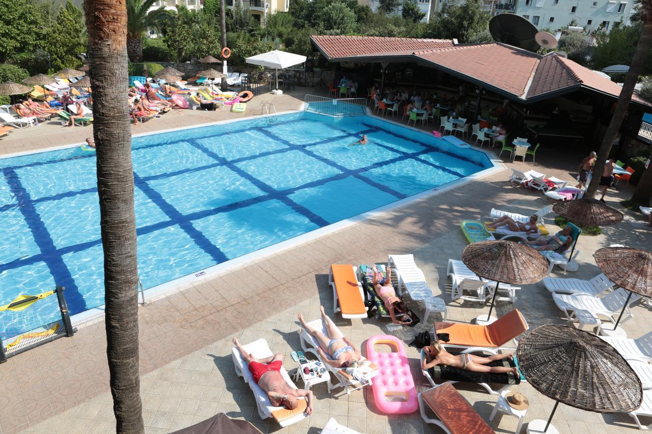 Apart Otel Club Turquoise 3*